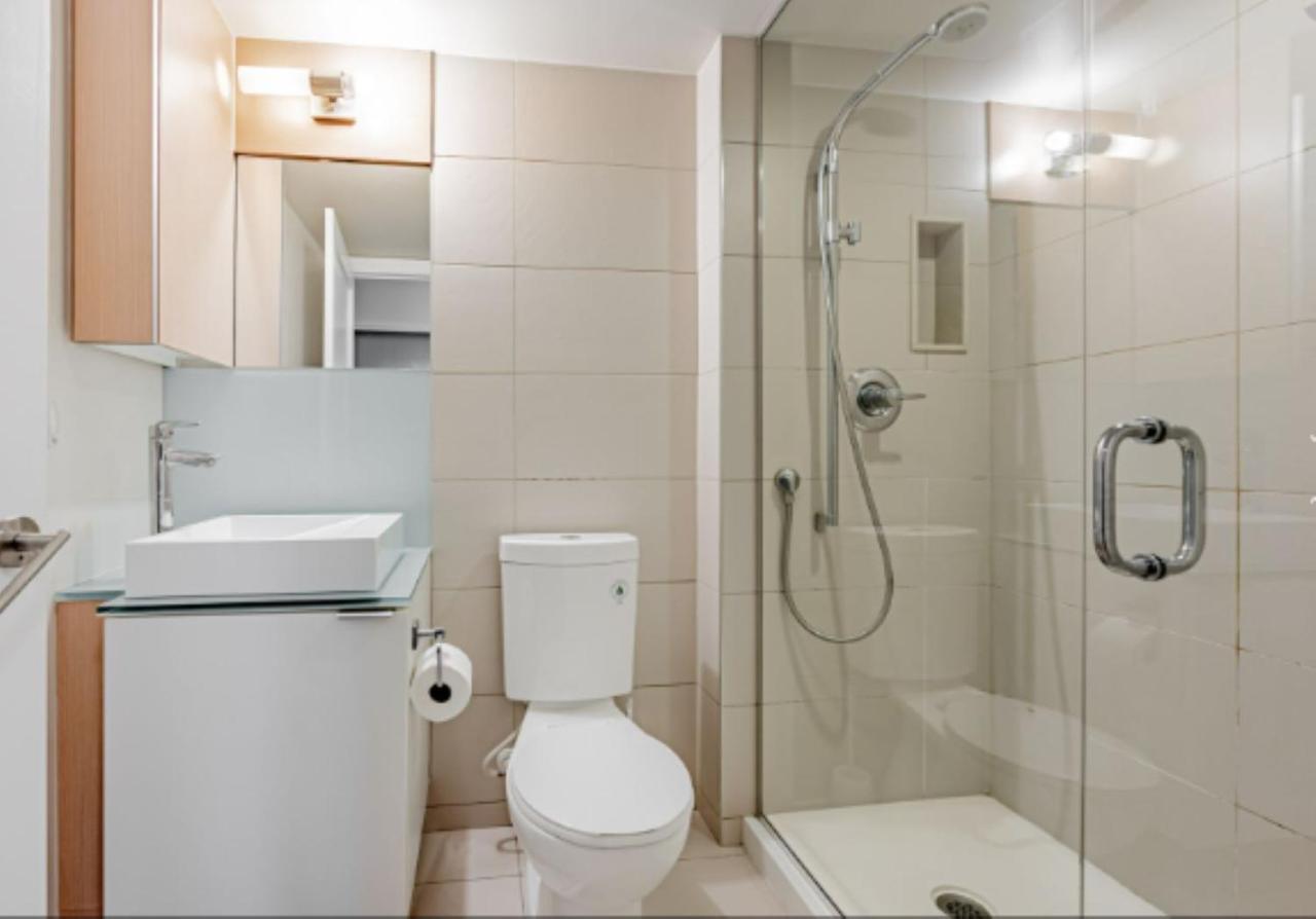 Executive 2 Beds Near Cn Tower, Rogers Centre, Scotia Area, Business District, Entertainment District, Lakeshore Торонто Екстер'єр фото