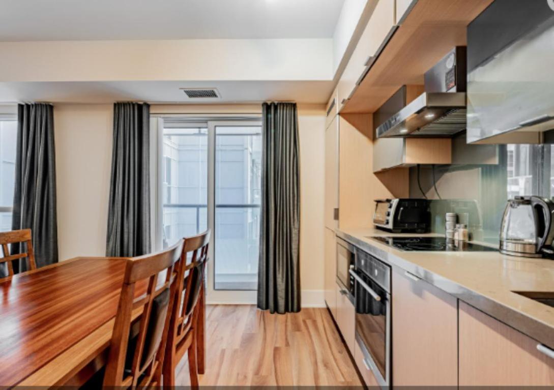 Executive 2 Beds Near Cn Tower, Rogers Centre, Scotia Area, Business District, Entertainment District, Lakeshore Торонто Екстер'єр фото